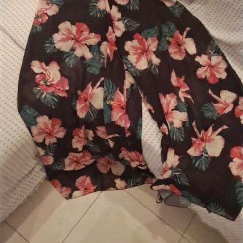 Floral wide-leg pants BSB like new, colorful, size L