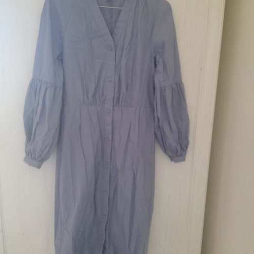 H&M dress like new, turquoise shirt style, size XS