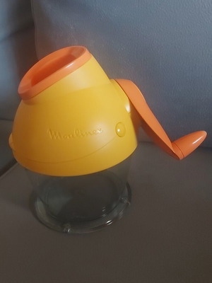 Moulinex grater like new with collection container manual