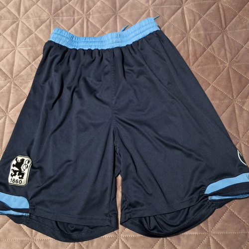 Munich 1860 Football Shorts like new, size M