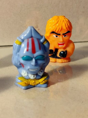Vintage Street Fighter II finger puppets set of 6 used, Capcom 90s