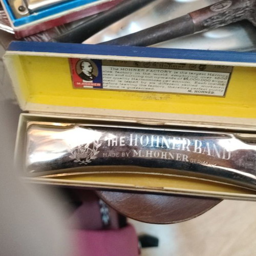 Mandolin used, Italian and German harmonicas