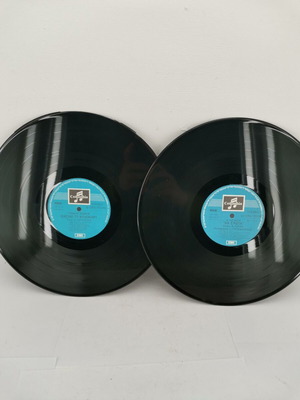 Records G. Spanos, Ekeino to Kalokairi / Ch. Leonti, Ach Erota used, 2 pieces