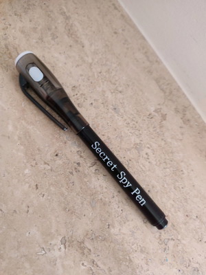 Marker with light for secret messages new