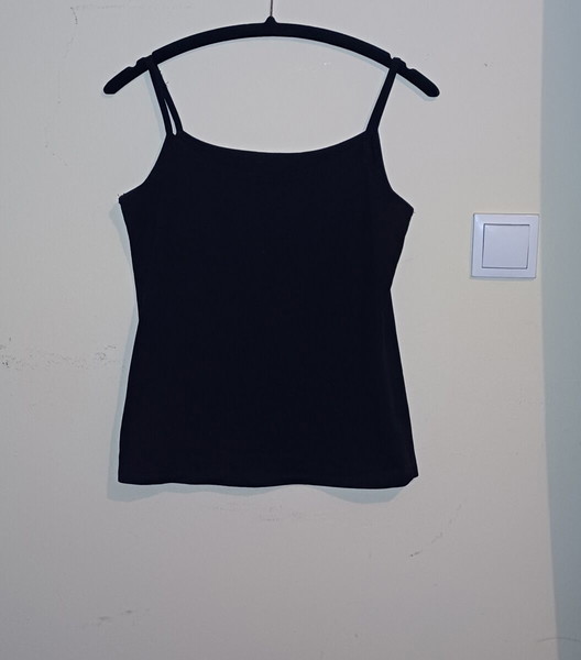 Black top medium