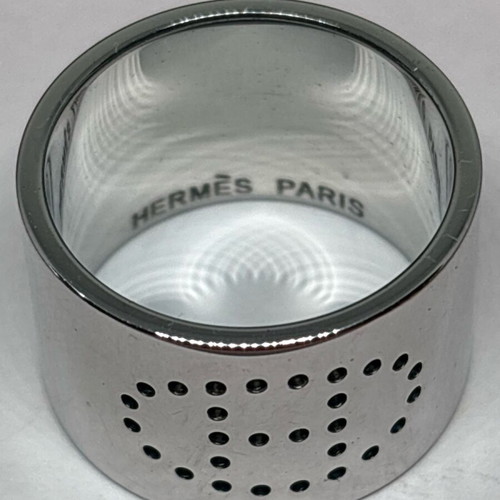 Hermes H silver ring like new