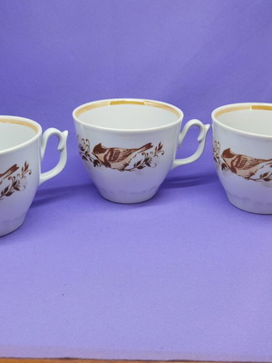 Ceramic cups set of 3 used, well preserved