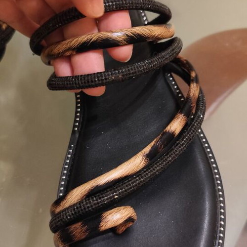 Flat sandals size 39 with black and leopard details like new