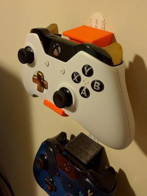 Επιτοιχια βάση Xbox controller καινούργια