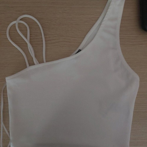 Women's randa top new, white, size small