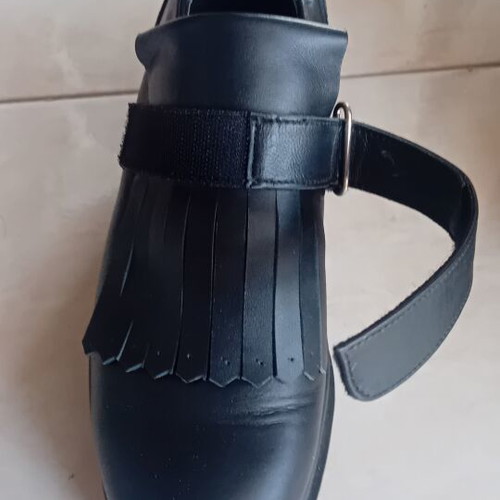 Glamazons leather shoes new, size 39, black