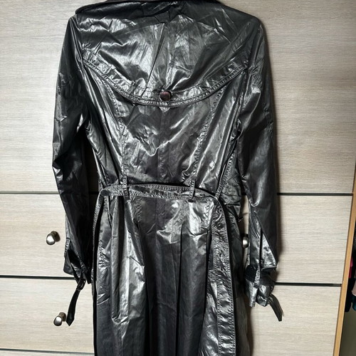 Freestyle Metallic Anthracite Trench Coat like new with belt