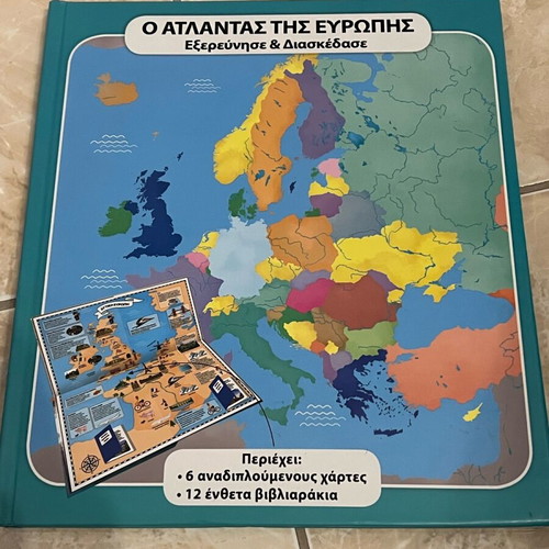 Atlas of Europe like new with 6 foldable maps and 12 booklets