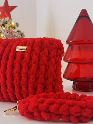 Handmade knitted toiletry bag new red