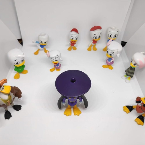 DuckTales Disney figure set, like new, 11 pieces