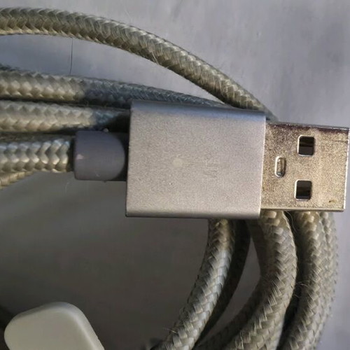 Combo Usb-a to Micro-usb and Usb-c Cable 2m like new