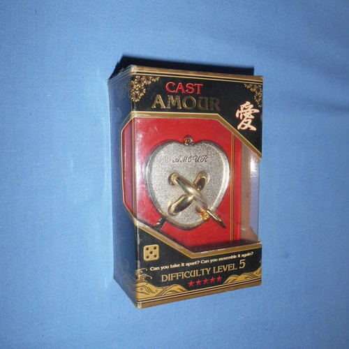 Cast Amour puzzle difficulty level 5 sealed packaging new