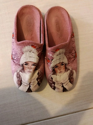 Winter women's slippers used, size 39, pink