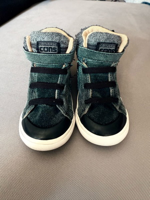 Converse μπότες μεταχειρισμένες για αγόρι, μέγεθος 25-27, γκρι και πράσινο