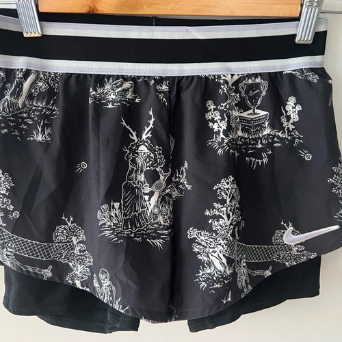Nike Court FLX Women's Shorts like new, black and white