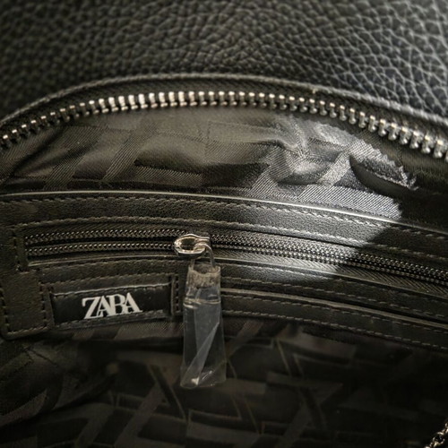 Zara backpack like new with laptop compartment black