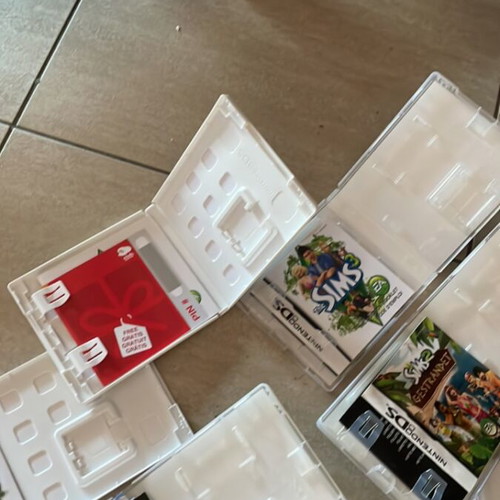 Sims game pack for Nintendo 3DS and DS consoles, 10 games with manuals