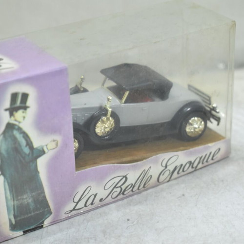 La Belle Epoque 1900 collectible diecast car model like new with box