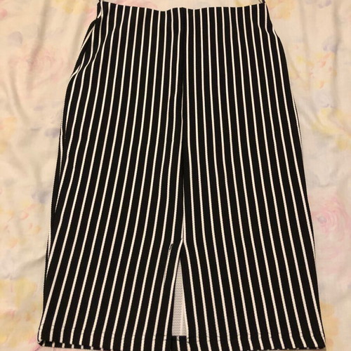Anel striped skirt medium used, black and white