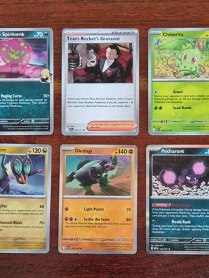 Pokemon cards, set of 10