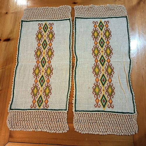 Vintage handmade doilies, 2 identical, new