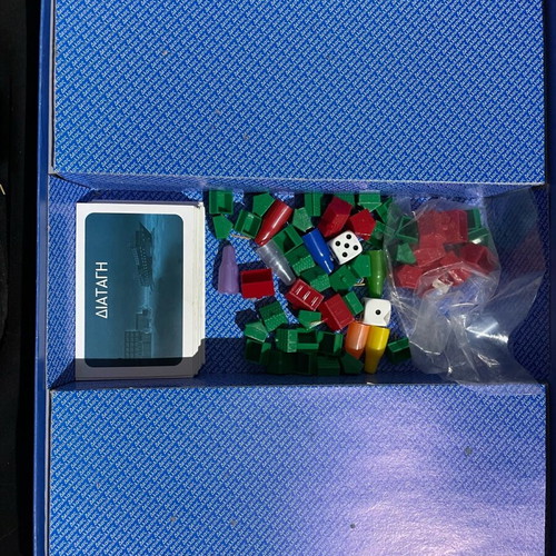 Nisopoli like new board game with 64 cards
