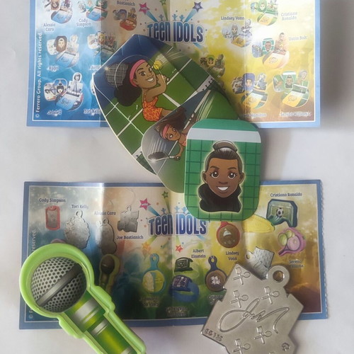 Kinder Teen Idols collectible figures like new