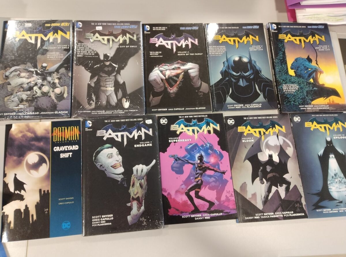 Batman New 52 Complete Series Volumes… - € 150,00 - Vendora.cy