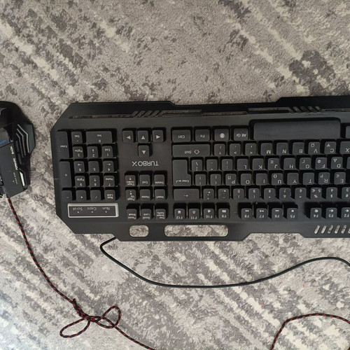 Horus II RGB keyboard and Turbo X mouse used, wired