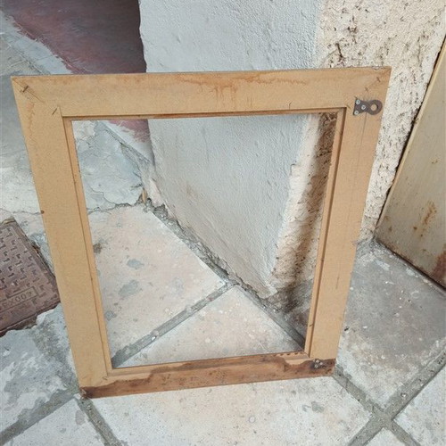 Κορνίζα ξύλινη μεταχειρισμένη 62x77 cm