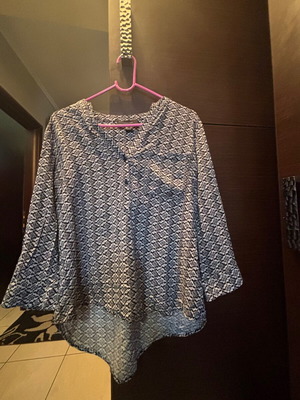 Atmosphere shirt like new, black and white, size S