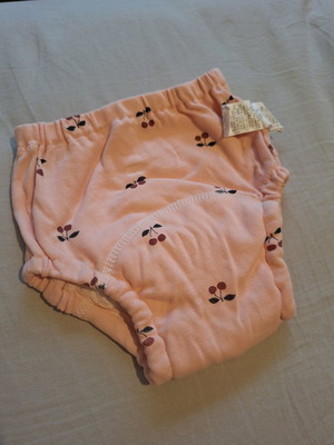 Training Pants New 2-3 Years (100 cm) Cherries