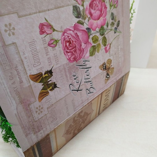 Box book with soap flowers new, fragrant