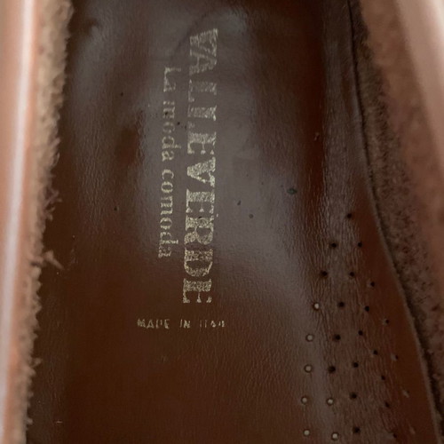 3 pairs of men's branded shoes new, sizes 45 and 46