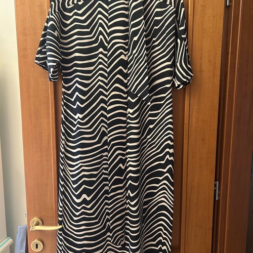 Mango long dress like new, black and yellow with belt