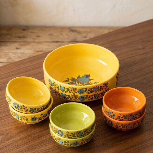 YALCO ceramic serving bowls set of 7 used, floral vintage retro