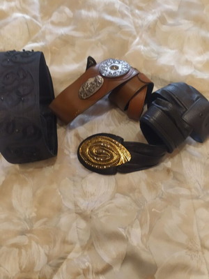 Belts used, black and brown, size 70, set of 3