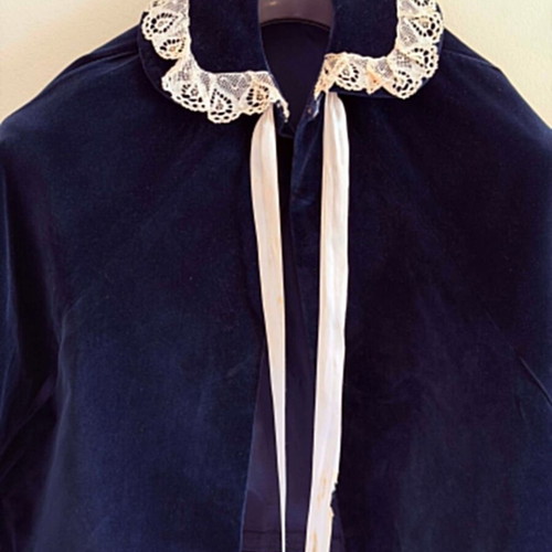 Velvet handmade cape blue vintage like new
