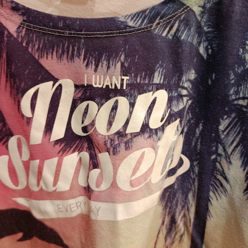 T-shirt used, size 152 cm for 14 years old girl