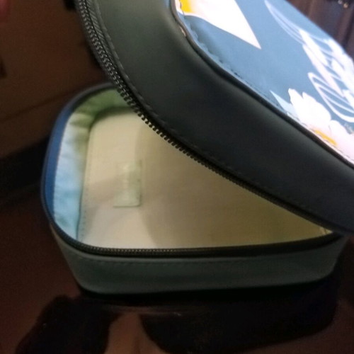 Darphin toiletry bag like new