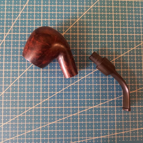 Classic vintage Real Briar smoking pipe made of heather wood, like new