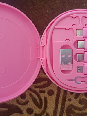 Mobile Adapter Set new, compact for charging and data transfer