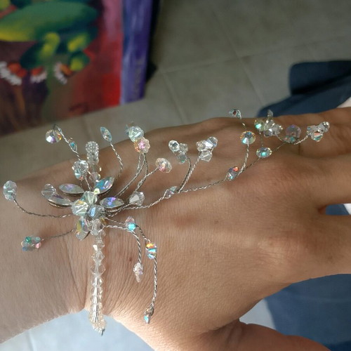 Handmade bridal hair accessory like new