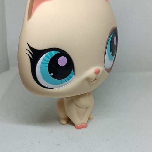Littlest Pet Shop Jumbo Shorthair Cat figure like new, collectible Hasbro