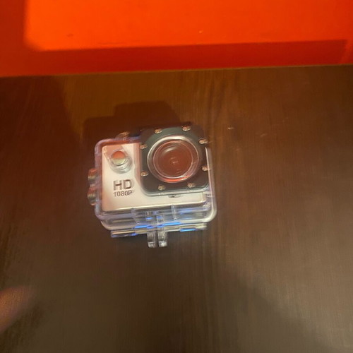HD camera σαν καινούργιο με κάρτα SD